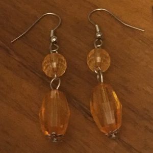Orange Dangling Earrings 🎉2 for $7🎉